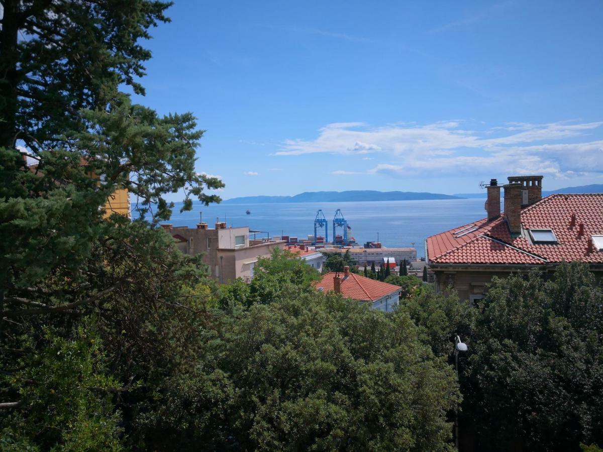 Apartman Bulevard Apartment Rijeka Exterior foto